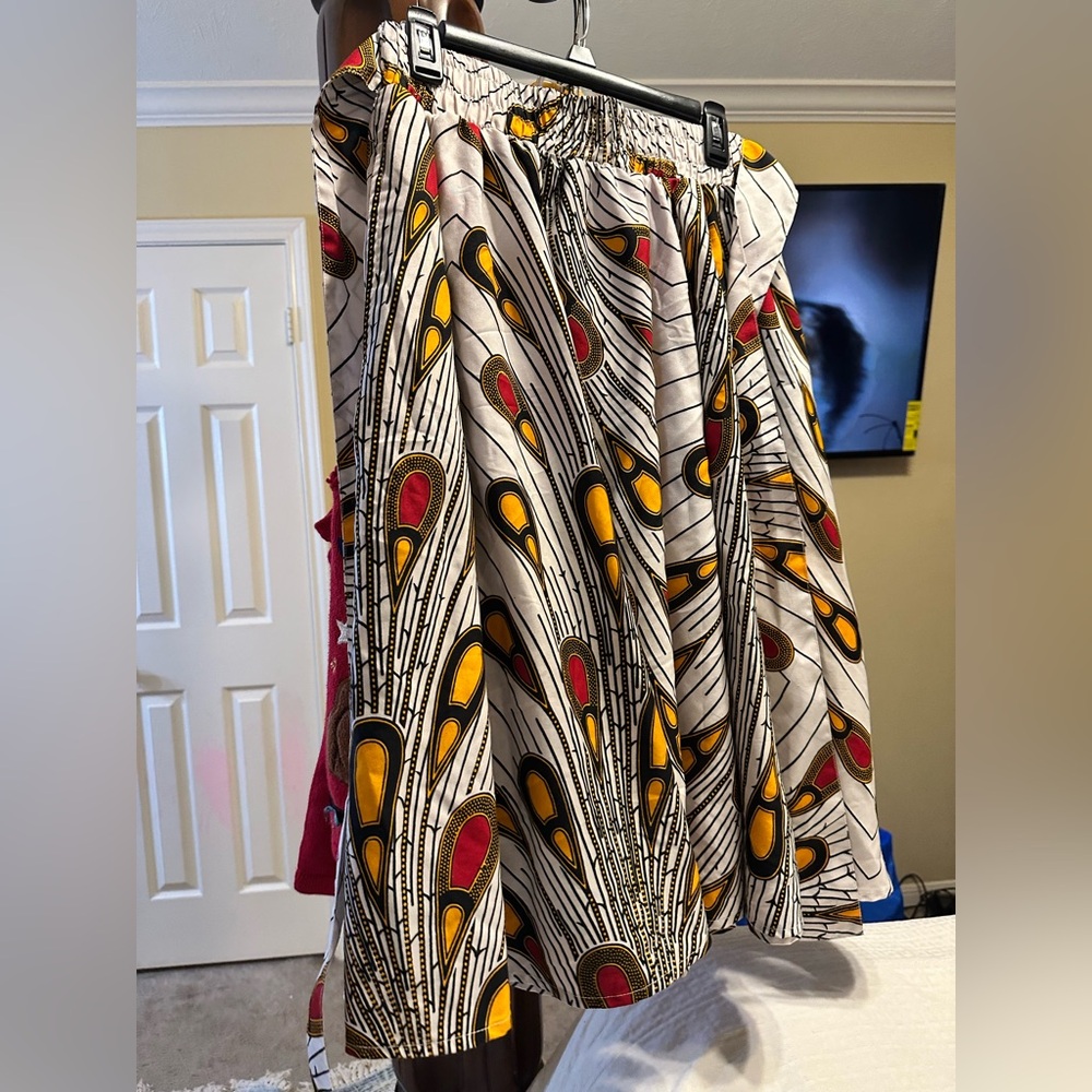 Colorful Patterned Women's Skirt - Picture 4 of 7